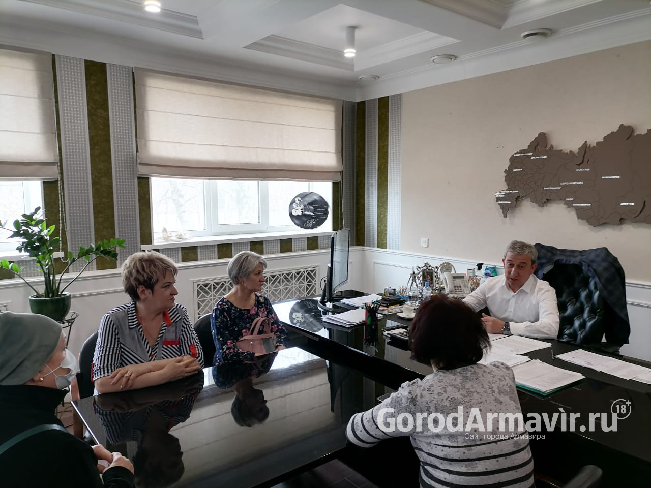 Депутаты Армавира за 7 дней рассмотрели 19 обращений граждан по вопросам ЖКХ 