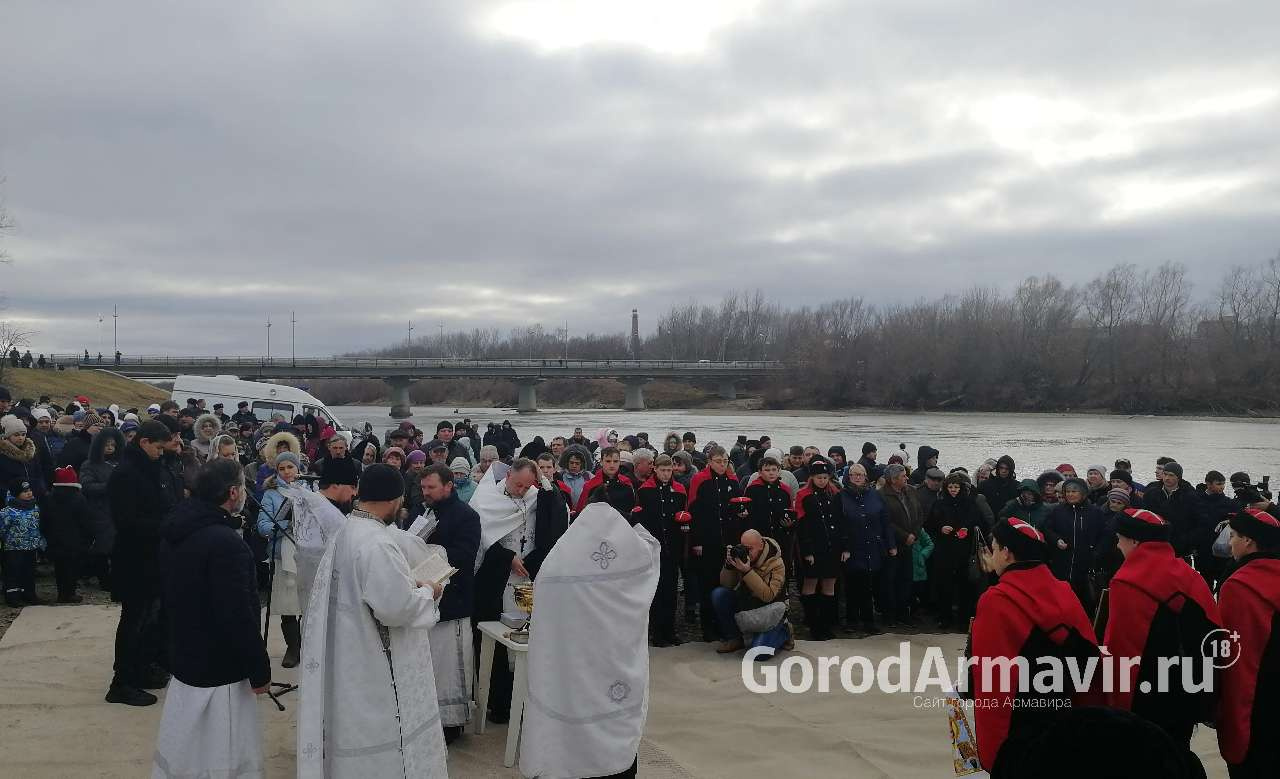 Безопасность во время Крещения Господня в Армавире обеспечат 40 полицейских