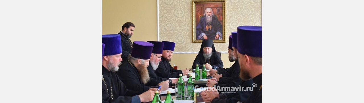 Епископ Армавирский и Лабинский Василий провел заседание Епархиального совета 