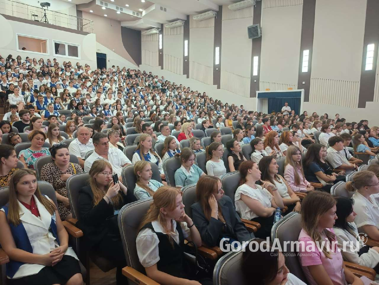 В Армавире прошла церемония посвящения в студенты АГПУ
