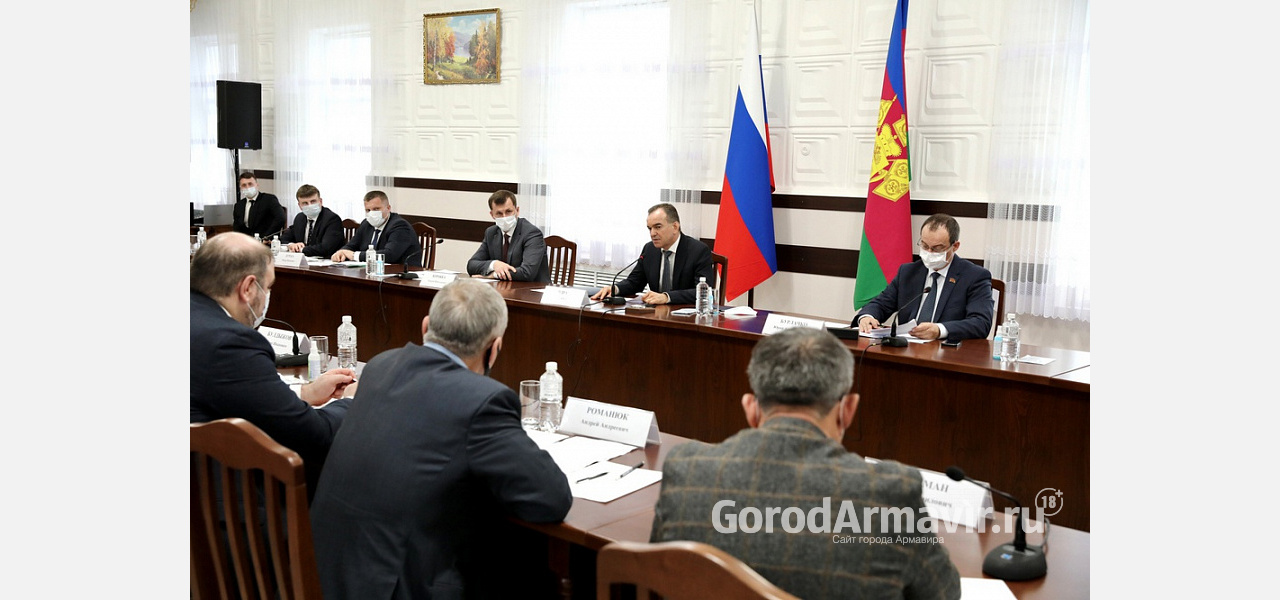 Вениамин Кондратьев провел совещание по развитию животноводства в Новокубанске 