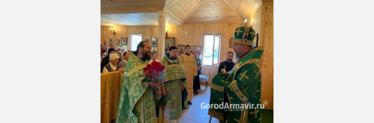 Епископ Василий посетил храмы Новокубанска и Армавира