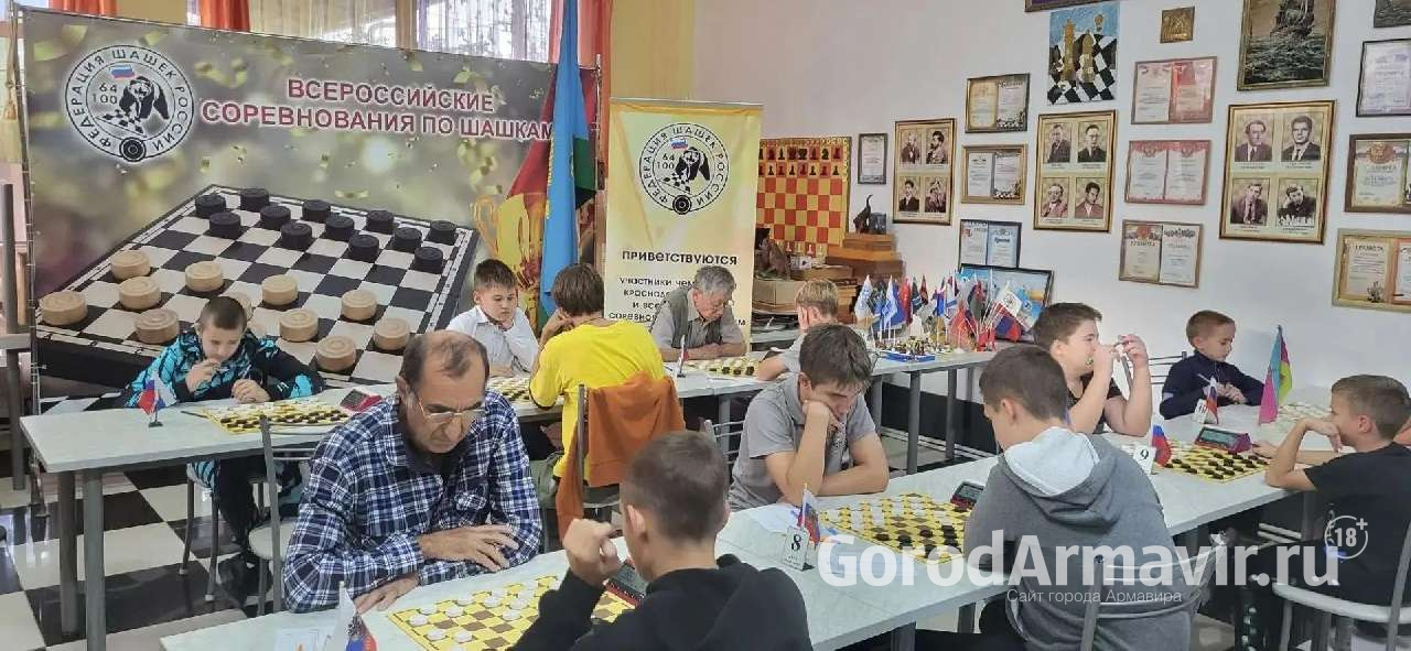 Шашисты Армавира привезли медали с соревнований в станице Голубицкой