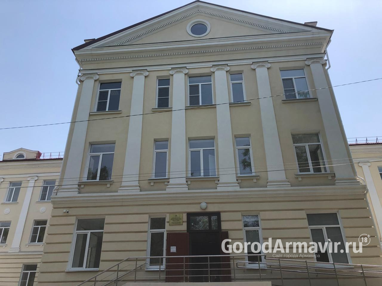 В Армавире терапевтический корпус горбольницы включает 6 отделений