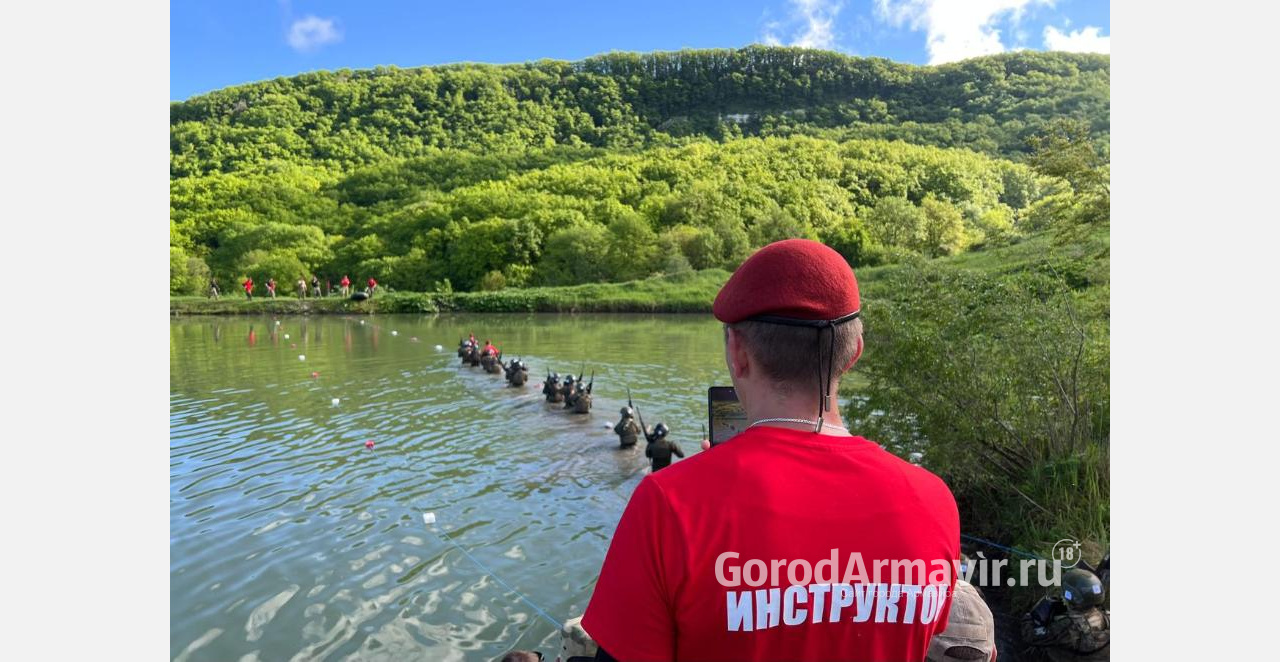 На Кубани 55 военнослужащих приняли участие в испытаниях на право ношения карпового берета