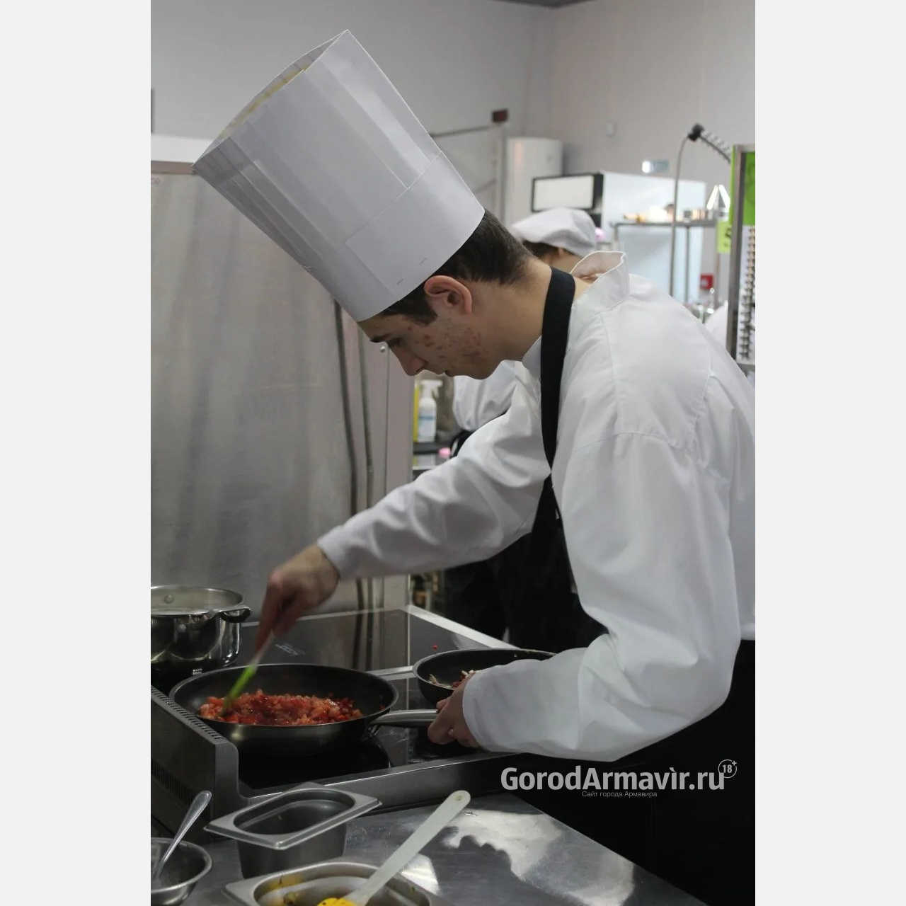 Студент АТТС принимает участие в чемпионате "Профессионалы" по компетенции "Поварское дело" в Анапе