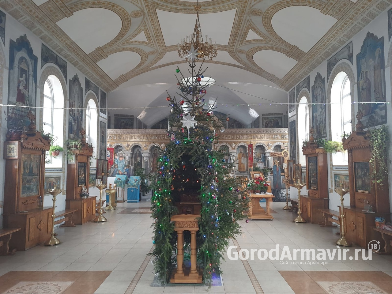 Праздничные Богослужения в честь Рождества Христова пройдут в храмах Армавира 