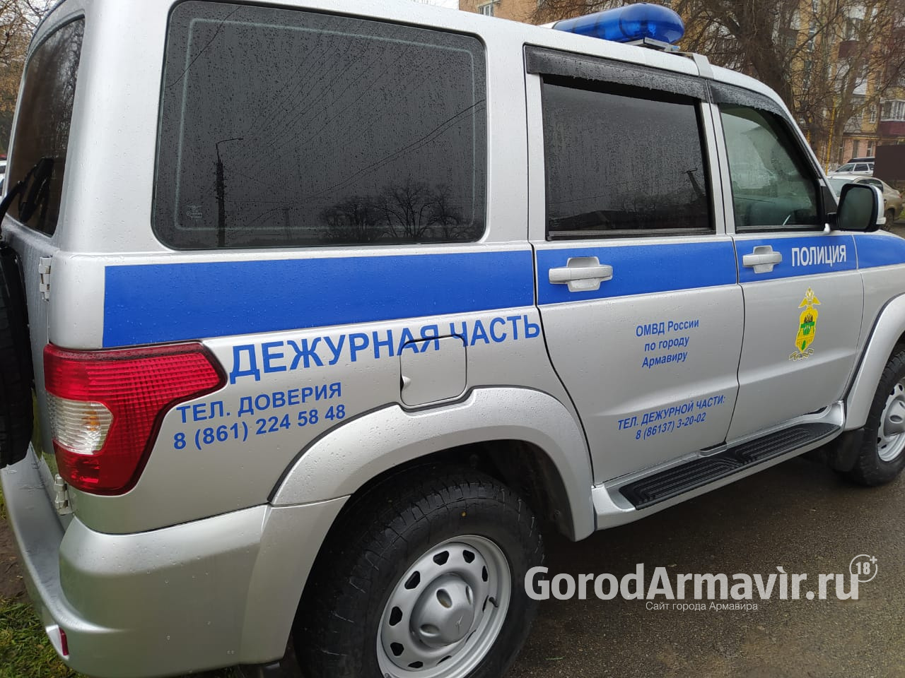 Горе-работник мебельного магазина Армавира из-за недовольства зарплатой украл 270 тыс руб 